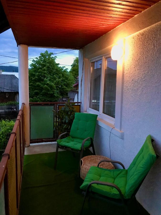 Apartament Vica Gura Humorului Esterno foto