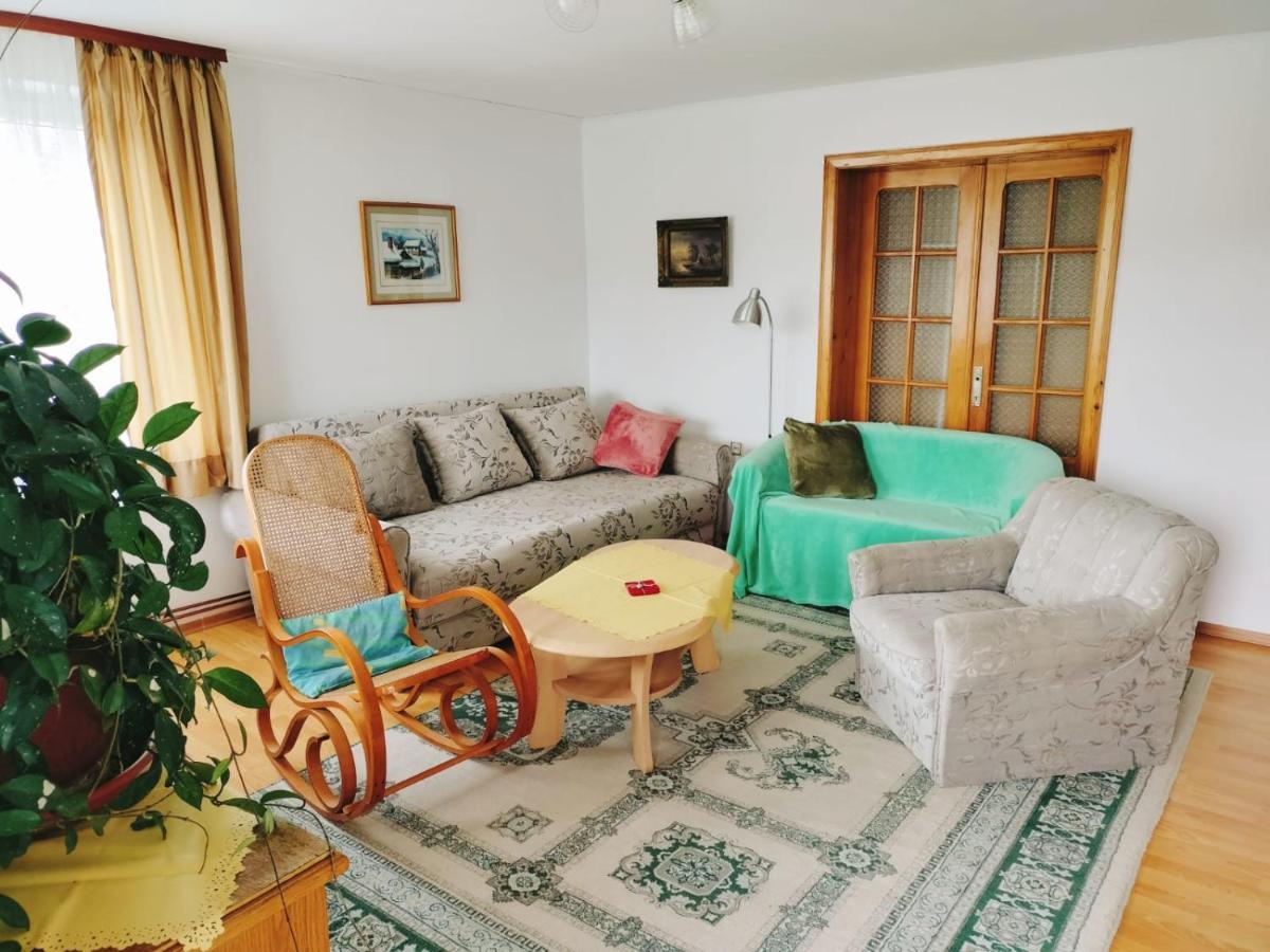 Apartament Vica Gura Humorului Esterno foto