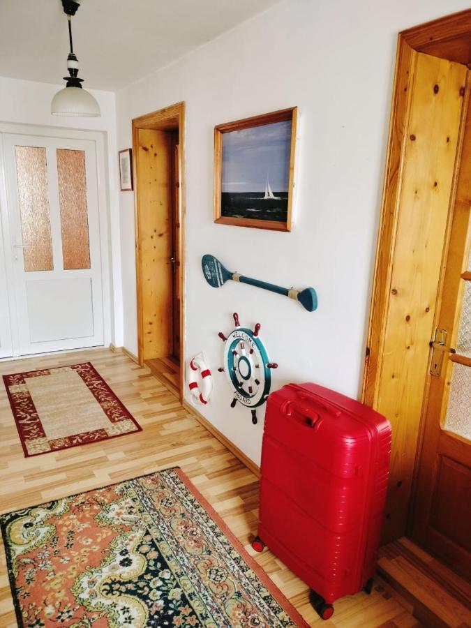 Apartament Vica Gura Humorului Esterno foto