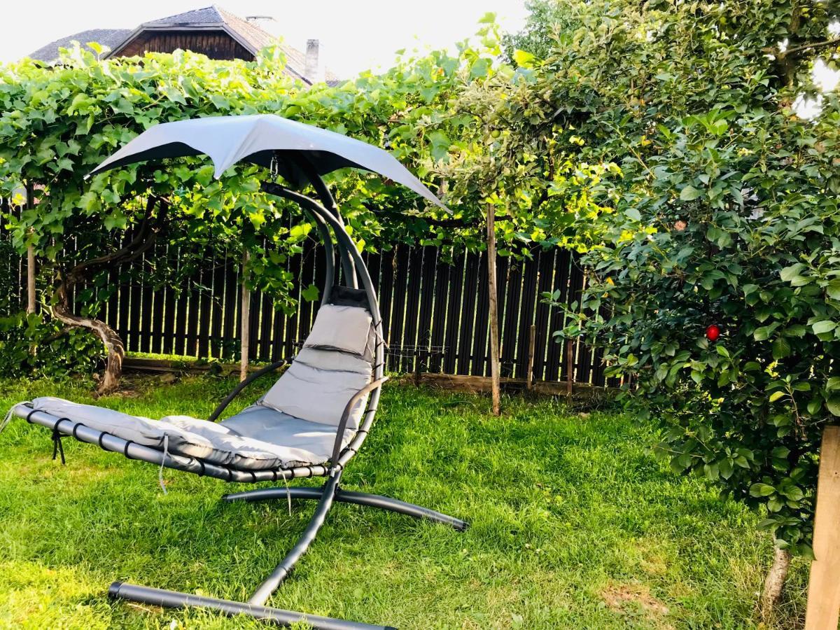 Apartament Vica Gura Humorului Esterno foto